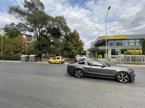 Dukan / lokal 9 / prodavnica - Avtokomanda