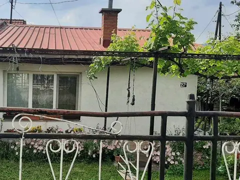 Se prodava kukja vo Shuto Orizari